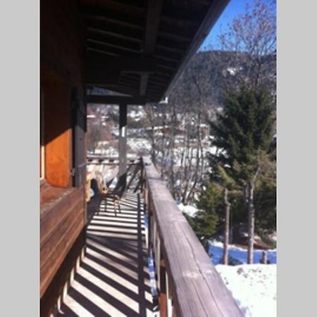 Charmant Appartement Dans Chalet 레 카로즈 다라세 외부 사진